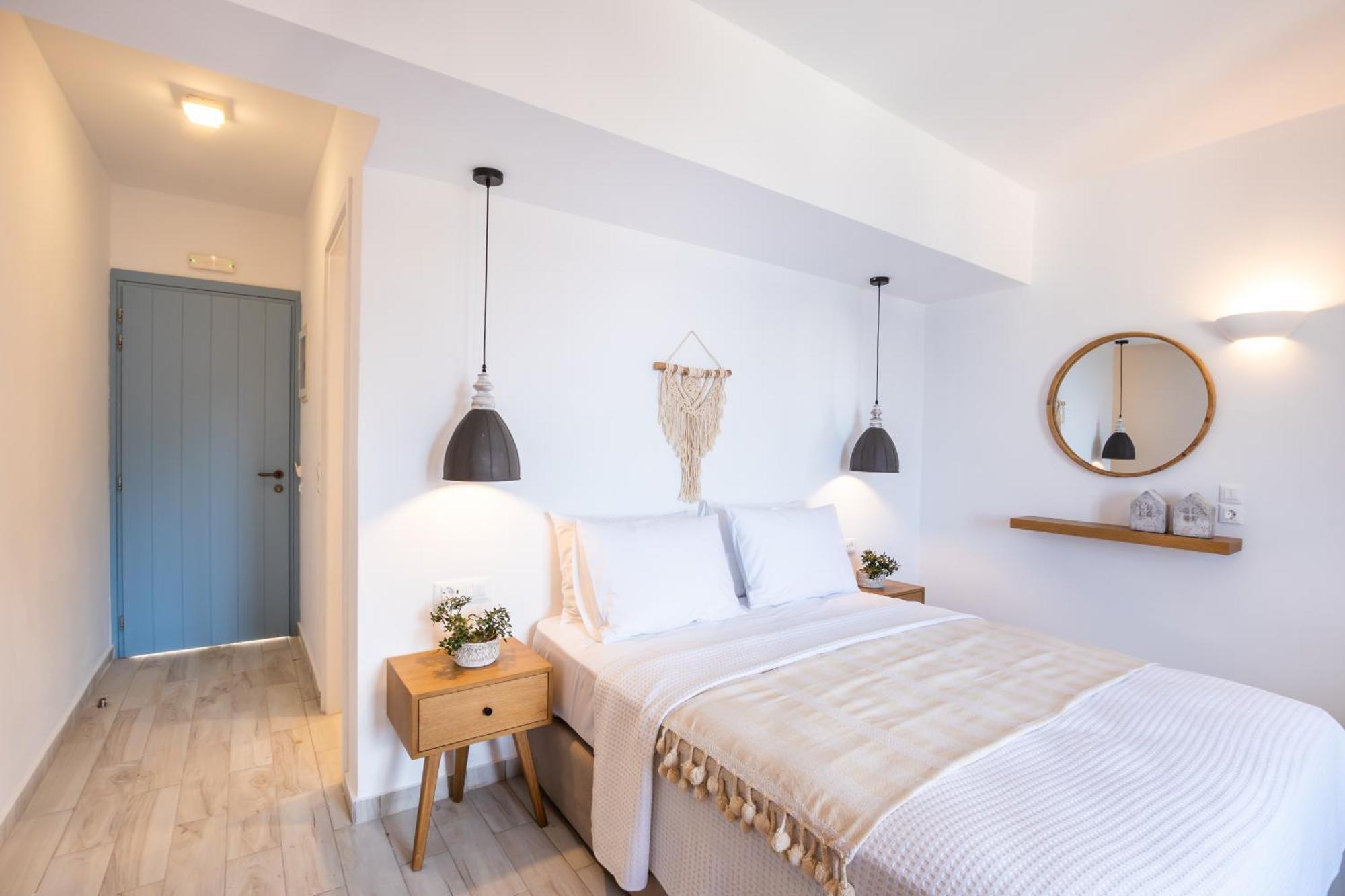 Yploui Suites Kárpathosz Kültér fotó