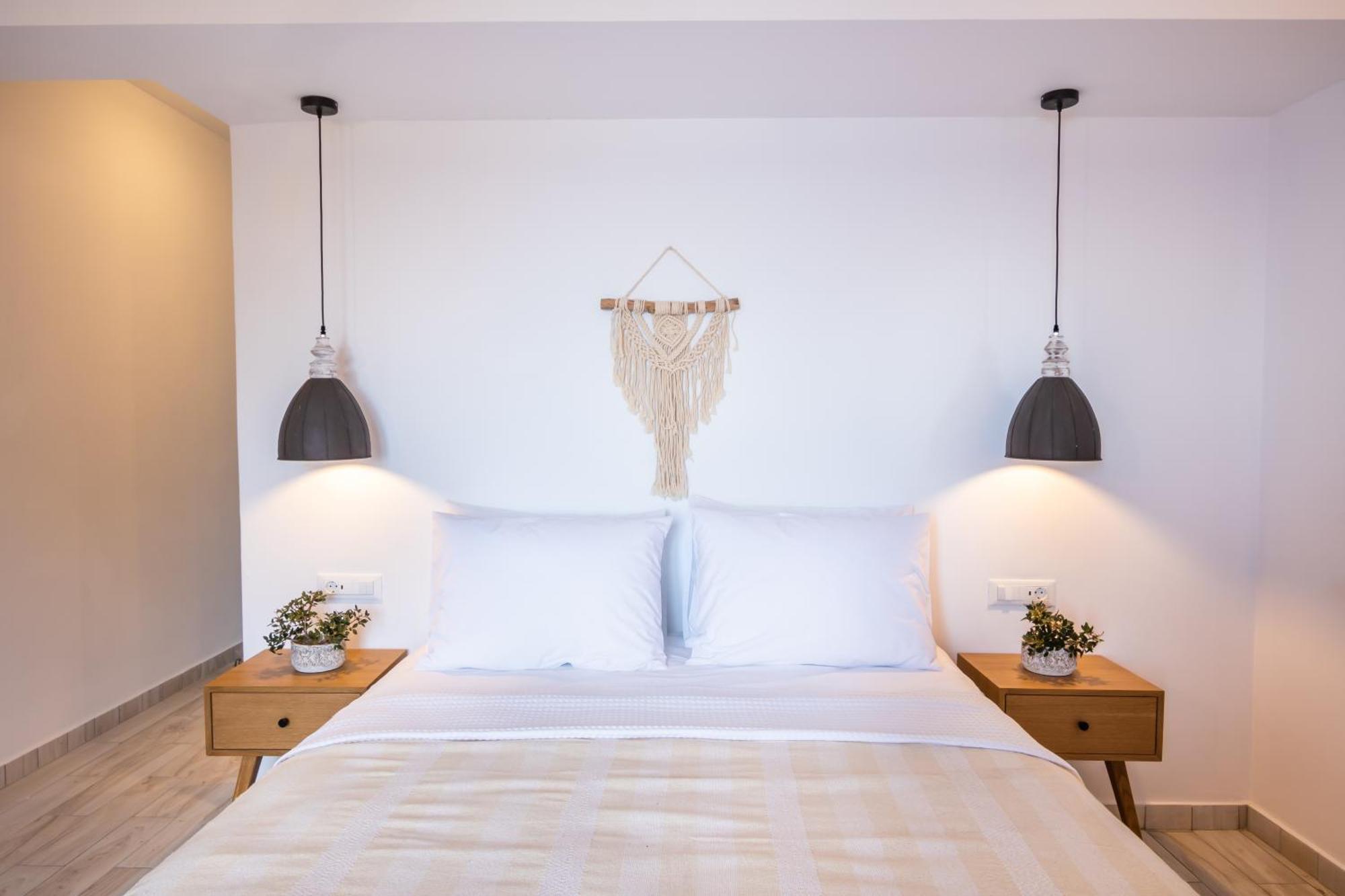 Yploui Suites Kárpathosz Kültér fotó