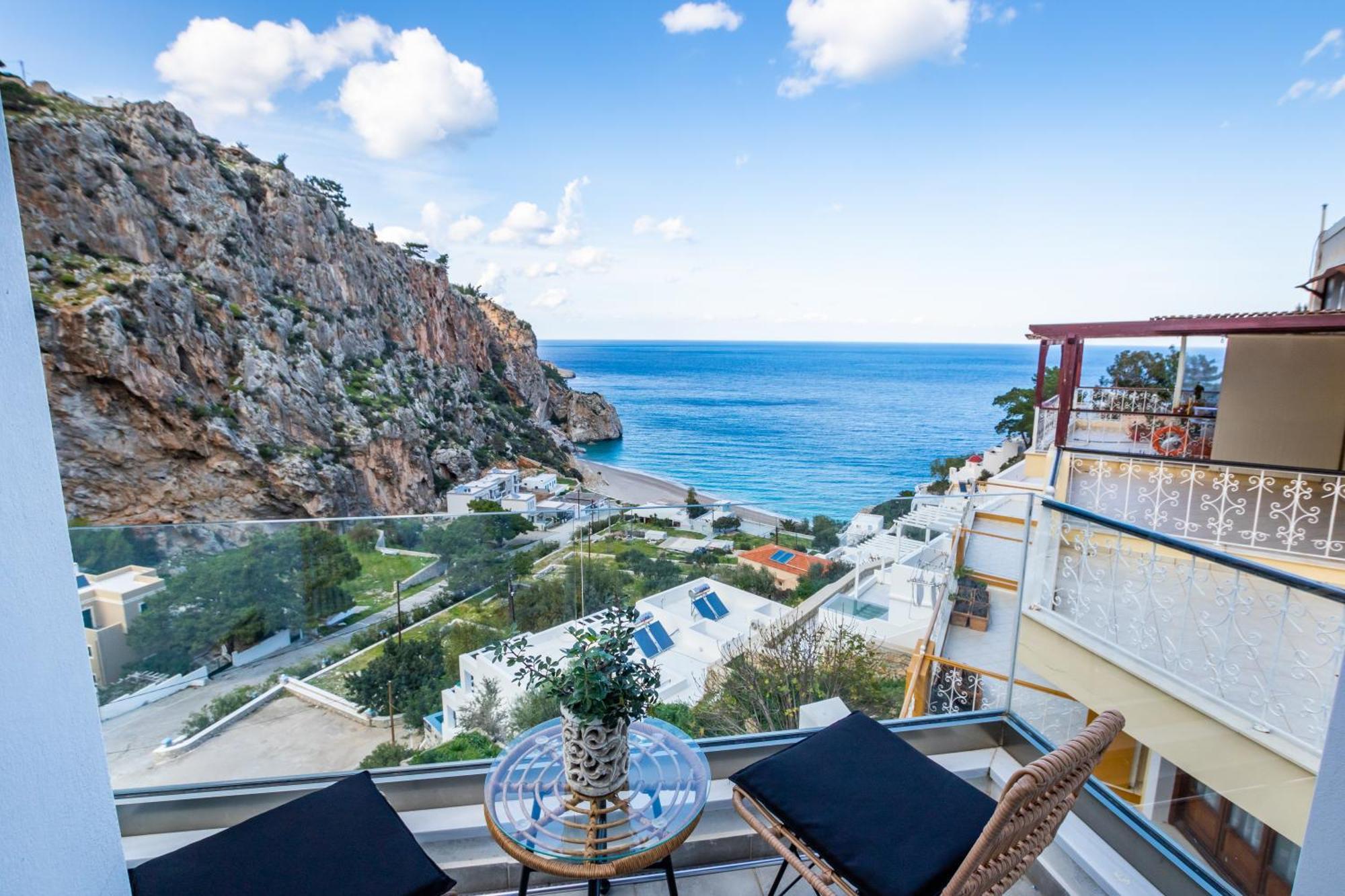 Yploui Suites Kárpathosz Kültér fotó