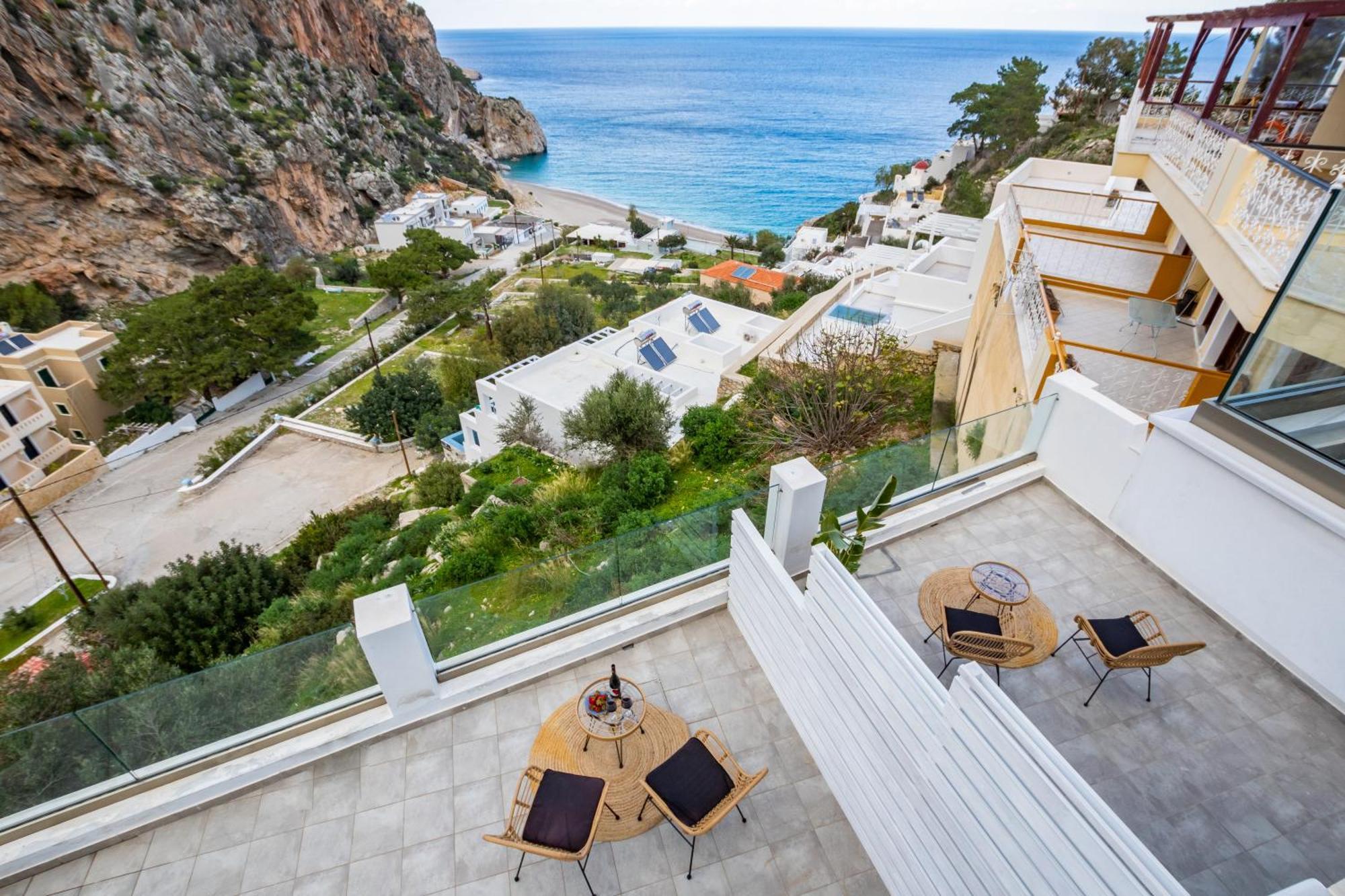 Yploui Suites Kárpathosz Kültér fotó