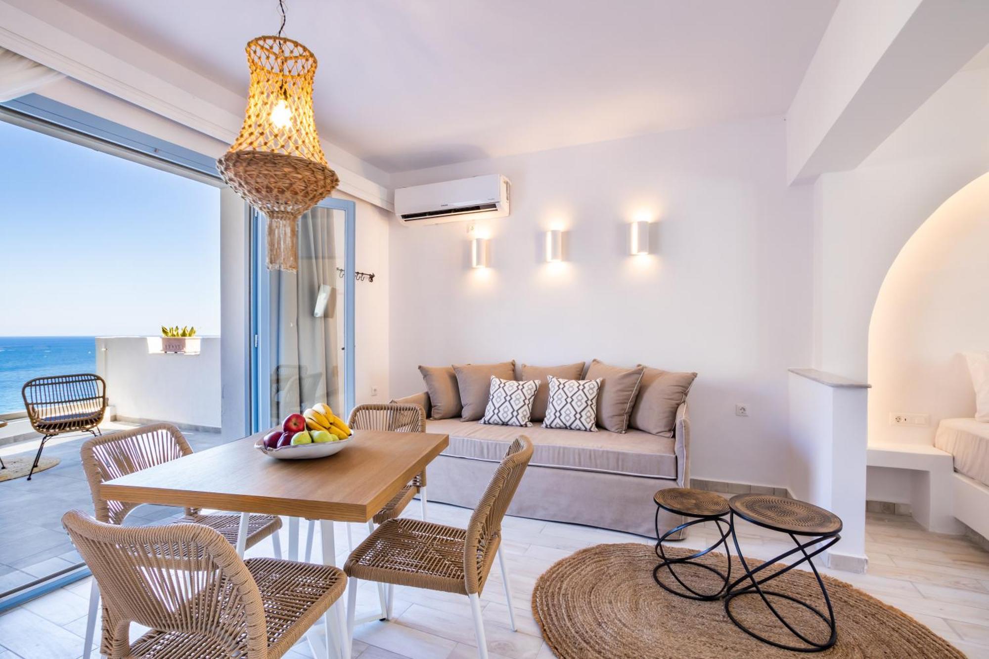 Yploui Suites Kárpathosz Kültér fotó
