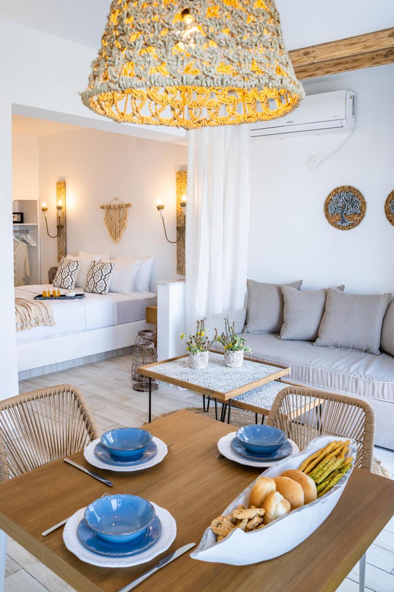 Yploui Suites Kárpathosz Kültér fotó