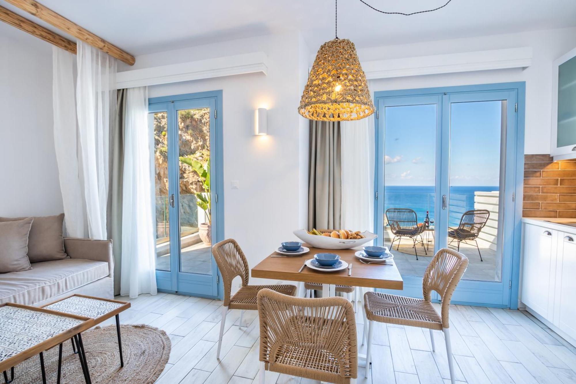 Yploui Suites Kárpathosz Kültér fotó